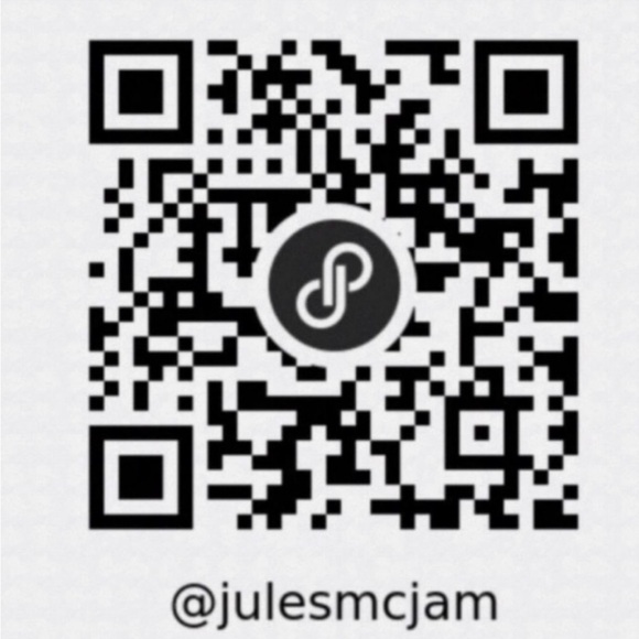 Paparazzi Drama School Dropout Clear Rhinestone Statement Earrings Silver Tone - Picture 9 of 9